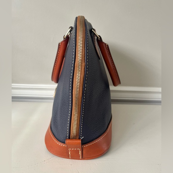 Dooney & Bourke Navy and brown leather handbag - Picture 5 of 10